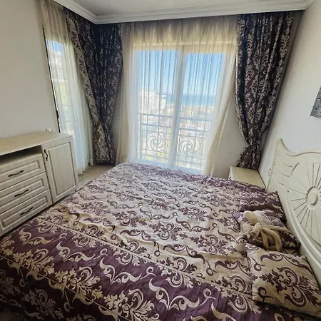 Lägenhet 2 Bedroom In Rose Gardens With Pool & Sea View Pomorie